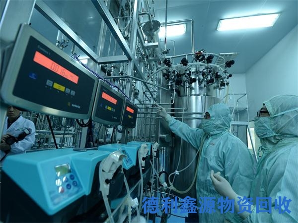 制药设备回收，一个电话上门看货